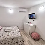 Modern Flat In Omis, With Terrace And Views, 80m² 아파트